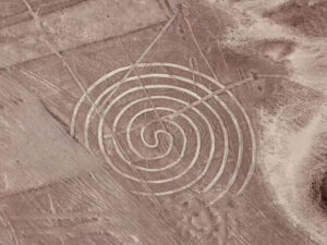Líneas de Nazca y Carros Areneros en Ica